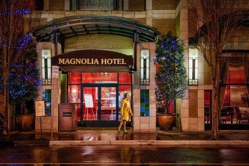 Magnolia Hotel buitenkant entree